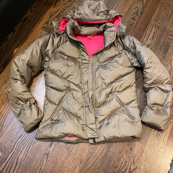 Nike puffer jacket lined size medium - Picture 1 of 4